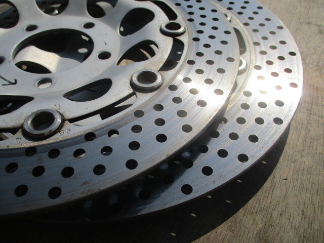 スズキ RGV250Γ RGV250ガンマ `88~`89RGV250ガンマ VJ21A 純正フロントブレーキ ディスクローター ディスクプレート 左右セット_画像8