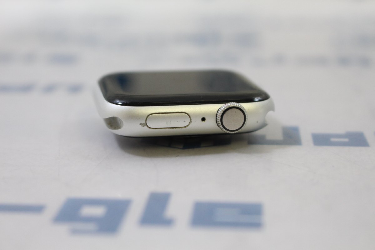 関西 Ω Apple Apple Watch Nike+ Series 4 GPSモデル 44mm MU6K2J/A 激安価格!! この機会にぜひ!! J655342 Y_画像3