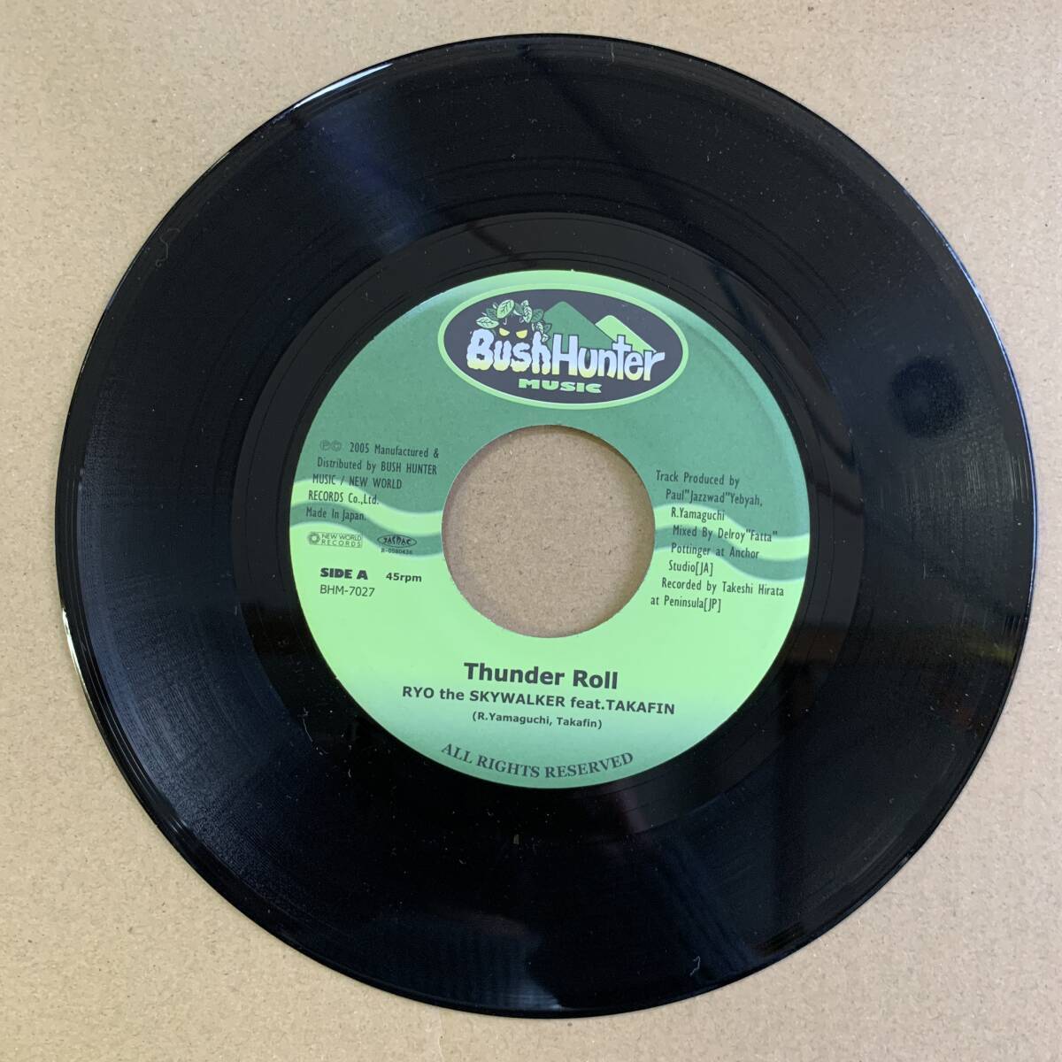 【出ました！新品 レゲエ 7インチ】Ryo the Skywalker / Thunder Roll_画像3