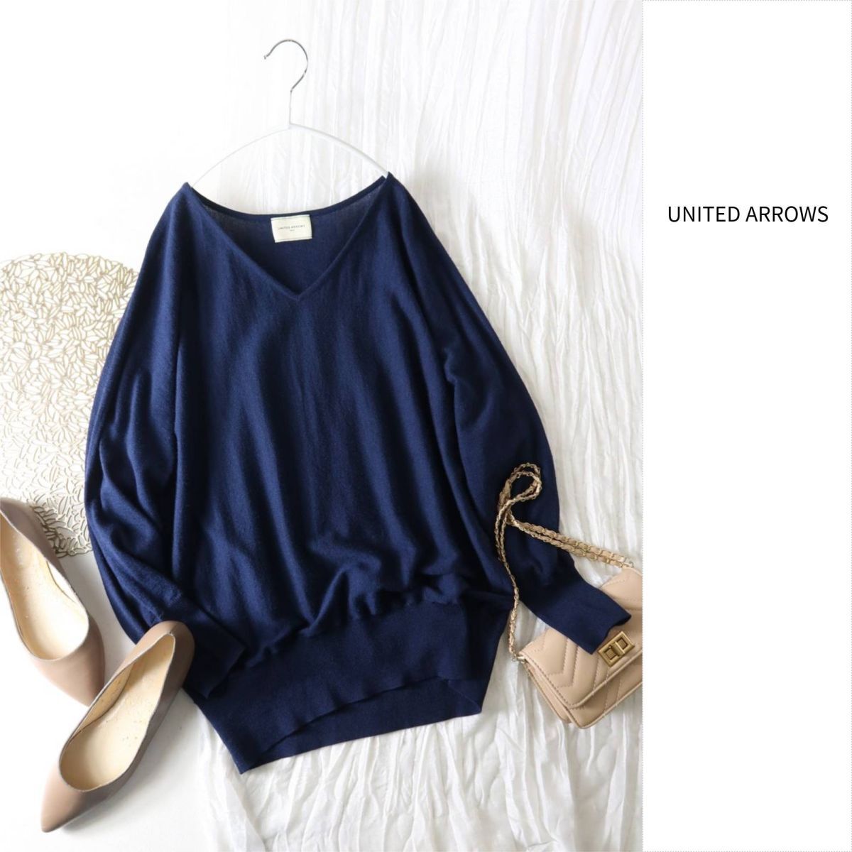 1.6万☆ユナイテッドアローズ UNITED ARROWS☆ウールシルク Vネック ドルマンスリーブニット☆E-M 6702_画像1