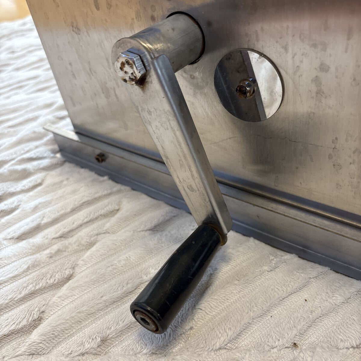 粉砕機 食品 小型 破砕機 手回し 粉砕機 手動 家庭用 業務用 大容量 果物 野菜 などの粉砕機械 ステンレス鋼_画像3