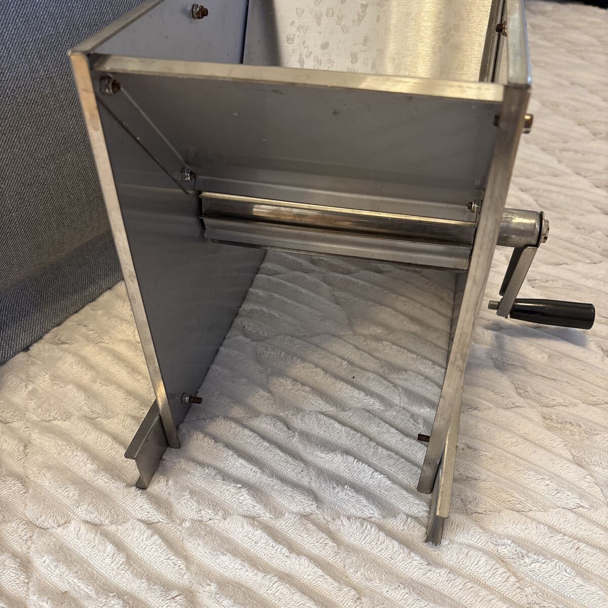 粉砕機 食品 小型 破砕機 手回し 粉砕機 手動 家庭用 業務用 大容量 果物 野菜 などの粉砕機械 ステンレス鋼_画像5