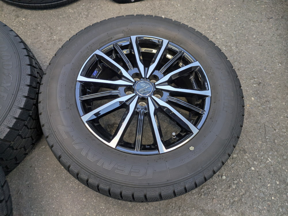 ■ENKEI 16インチAW グッドイヤーアイスナビ７set 215/65R16 GOOD YEAR ICENAVI7 100の5穴　6.5jj　オフセット45 4本set 京都から_画像4