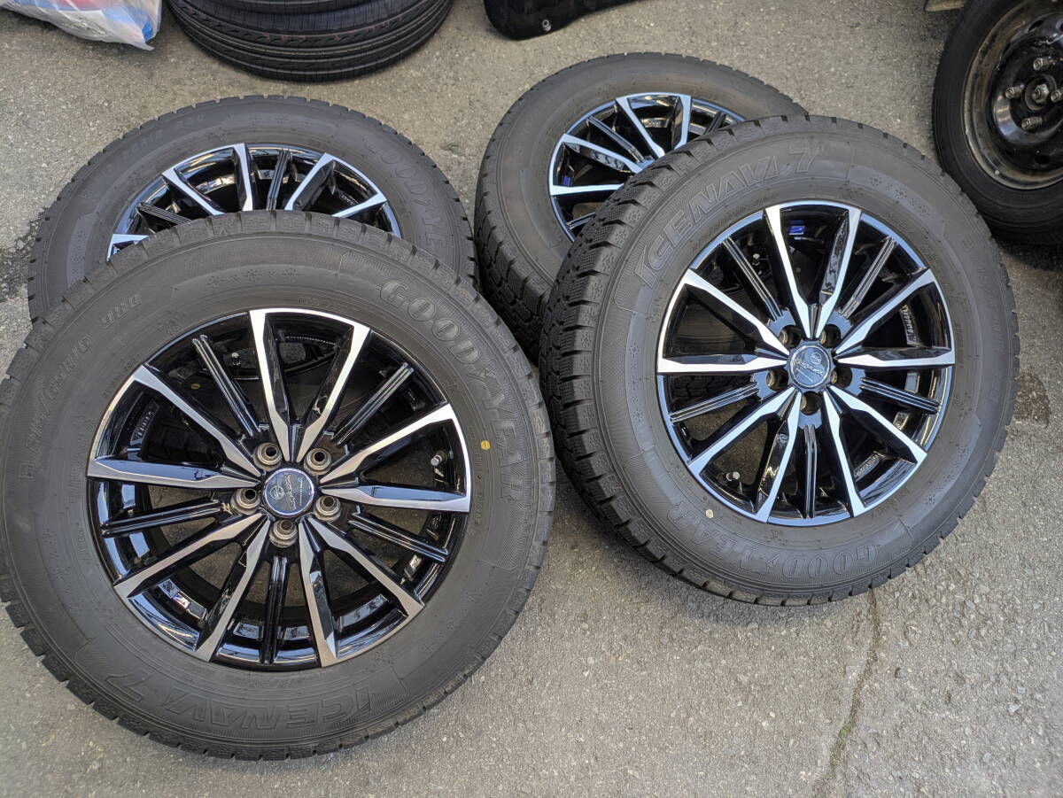 ■ENKEI 16インチAW グッドイヤーアイスナビ７set 215/65R16 GOOD YEAR ICENAVI7 100の5穴　6.5jj　オフセット45 4本set 京都から_画像1