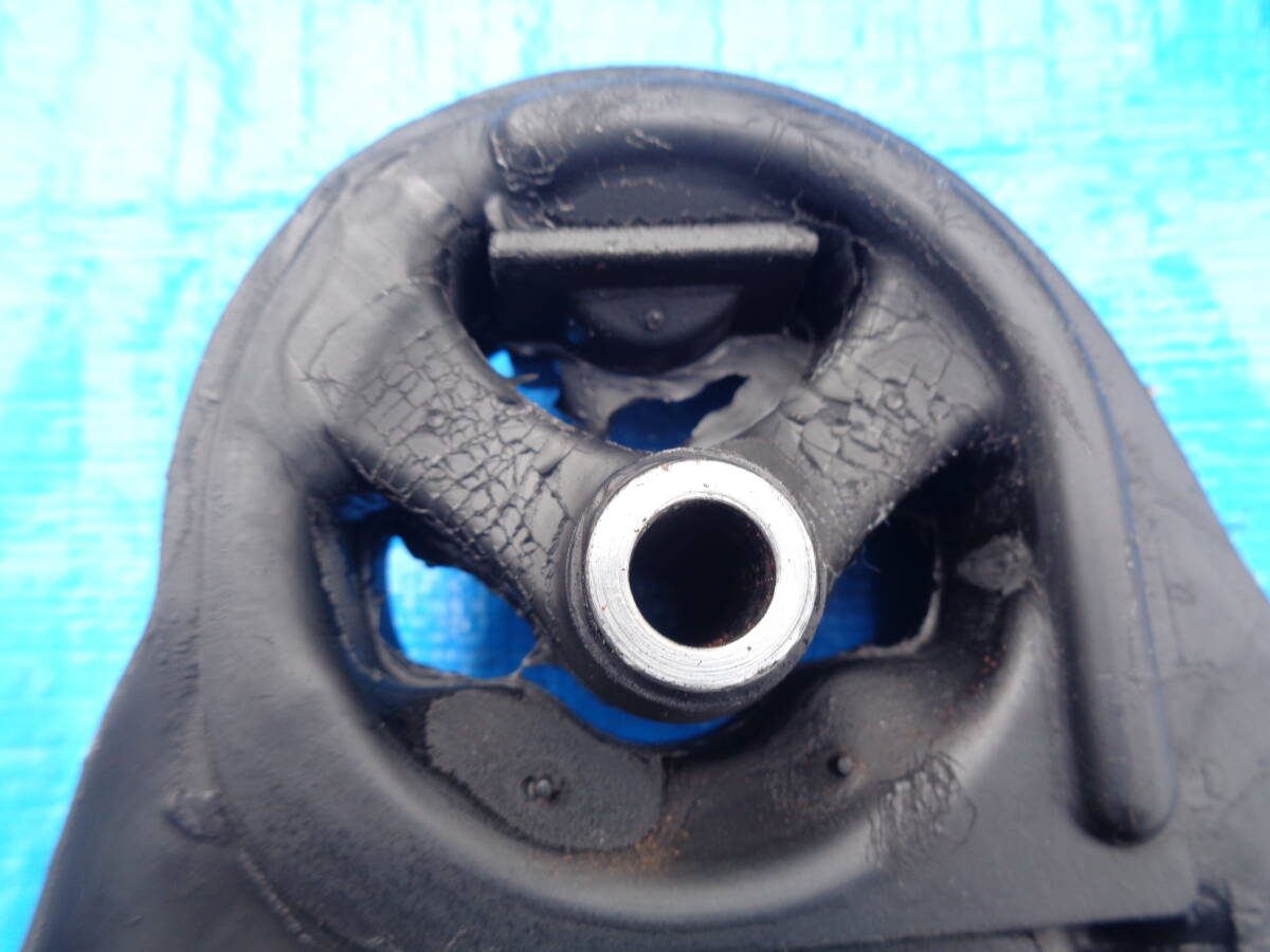 (H1190) HONDA 純正ラバートランスミッションマウント 50805-S2R-000_画像5