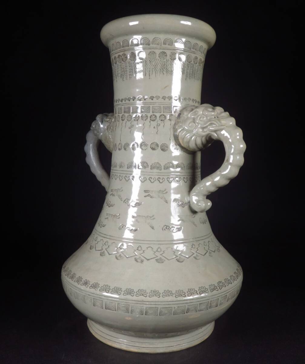 【SAKURAYA】最上位作 高さ50cmの希少な作品【献上唐津 象嵌雲鶴文象耳付大花瓶】壷 壺 献上手 古唐津 唐津焼 珍品 三階菱 家紋 骨董品_画像5