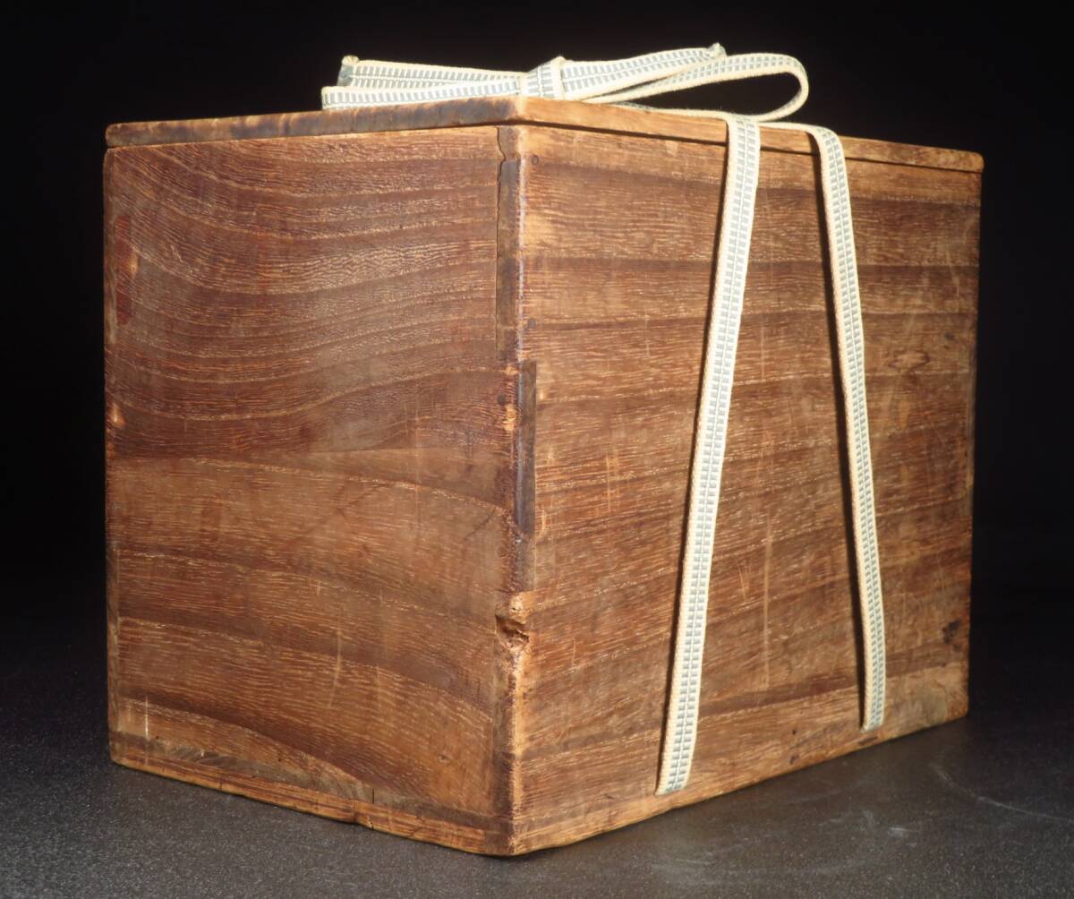 【SAKURAYA】コレクター所蔵品【尾形乾山 乾山深省 鉄絵山水花鳥図陶硯箱】小引出 書道具 作家 在銘 骨董品 古美術品 珍品 全長21.8cm_画像10