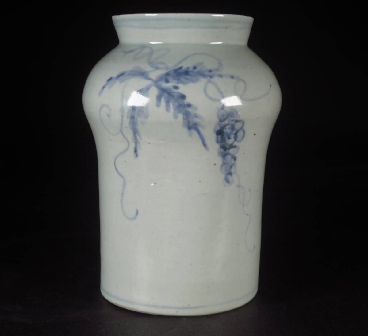 【SAKURAYA】朝鮮古美術【李朝 白磁 染付葡萄文花瓶】壷 壺 朝鮮古陶磁 時代 高麗 韓国 茶道具 分院 古作 骨董品 古美術品 高さ21cm_画像1