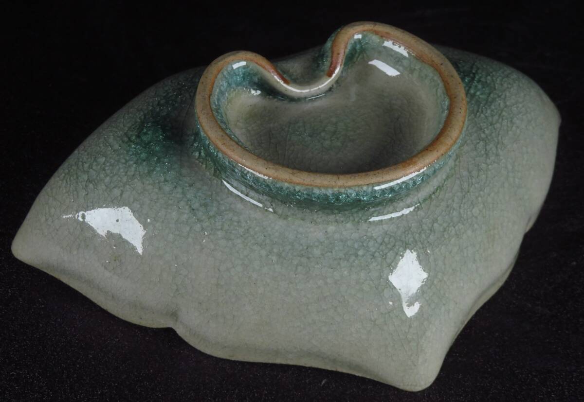 【SAKURAYA】江戸時代 尾張徳川家への献上品 御深井焼 葵葉形皿 向付 青磁 小皿 茶道具 希少品 時代 骨董品 古美術品 全長17cm_画像9