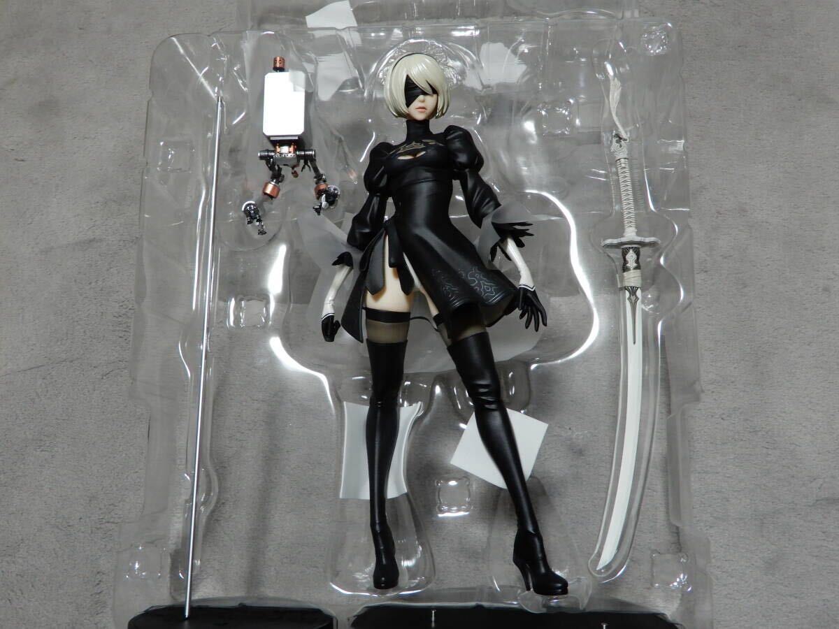 ニーアオートマタ NieR：Automata 2B (ヨルハ 二号 B型) DX版 完成品フィギュア [スクウェアエニックス]　フレア　_画像5