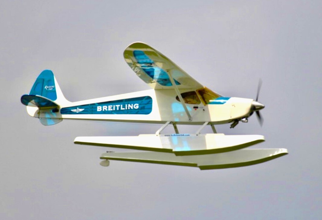 大型水上機 Rascal 110 ラスカル Saito FG-40 ガソリンエンジン_画像4