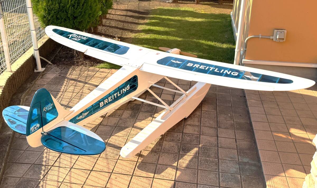 大型水上機 Rascal 110 ラスカル Saito FG-40 ガソリンエンジン_画像2