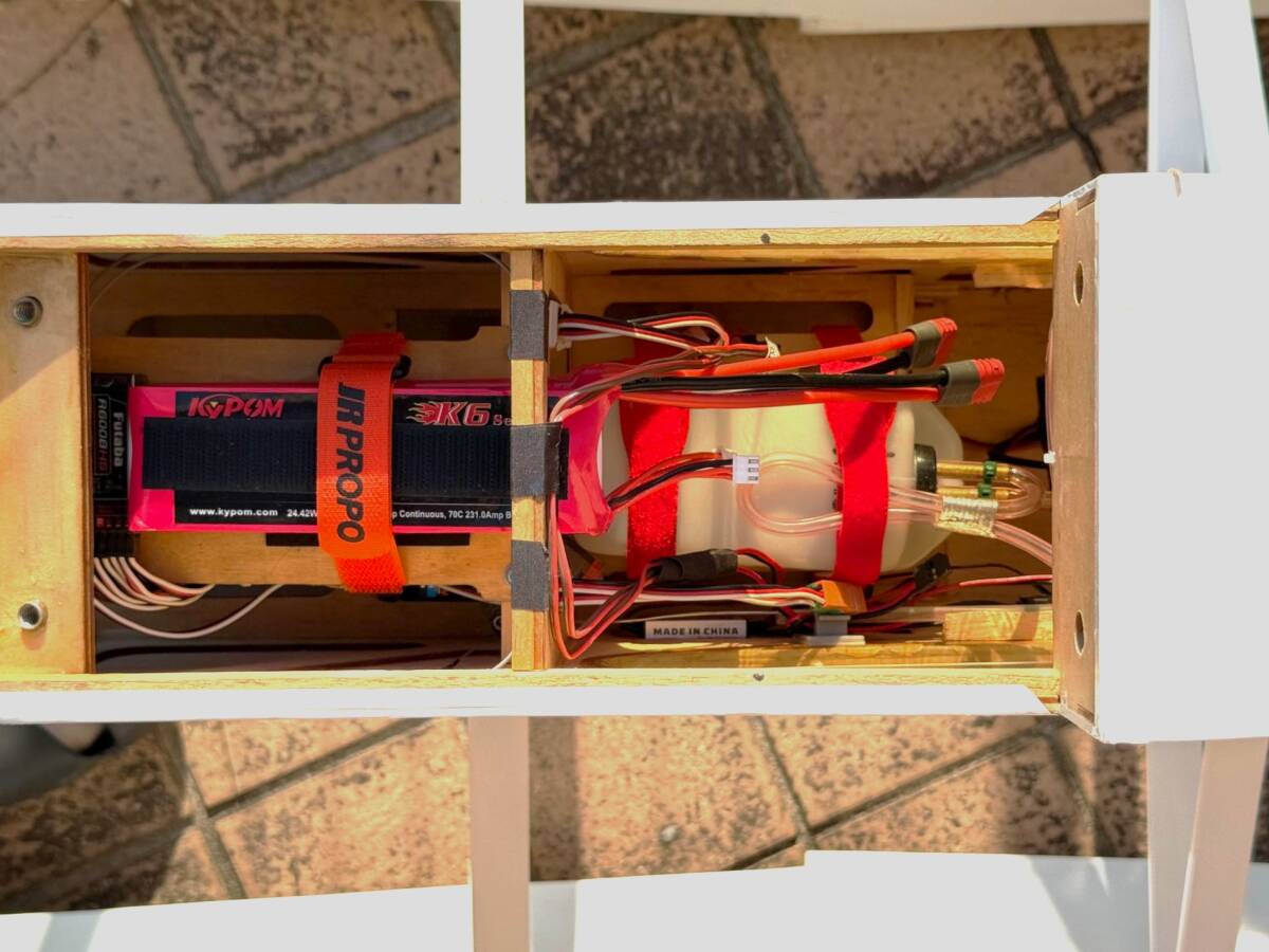 大型水上機 Rascal 110 ラスカル Saito FG-40 ガソリンエンジン_画像10