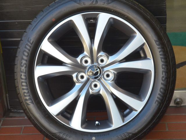 18in マツダ CX-30 純正ホイール 18X7.0J PCD 114.3 5穴 +45 ブリヂストン トランザ T005A 215/55R18 2025年製タイヤ付 ほぼ新車外し品_画像5