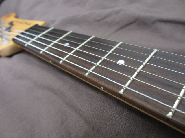 即決！送料無料！！YAMAHA / PACIFICA311H VW （ヴィンテージホワイト）小型ギターアンプ　エフェクターのセット（おまけつき）_画像7