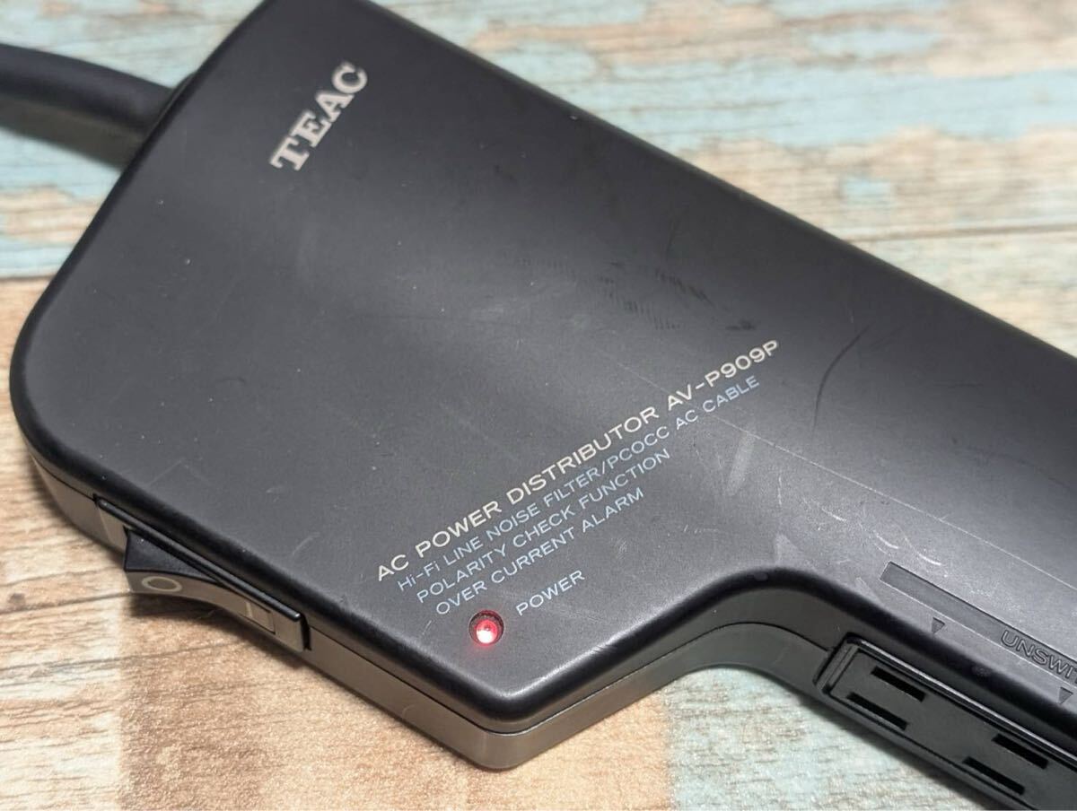TEAC AC Power Distributor AV-P909P ティアック パワーディストリビューター 電源タップ Hi-Fi LINE NOISE FILTER 音質向上アクセサリー _画像2