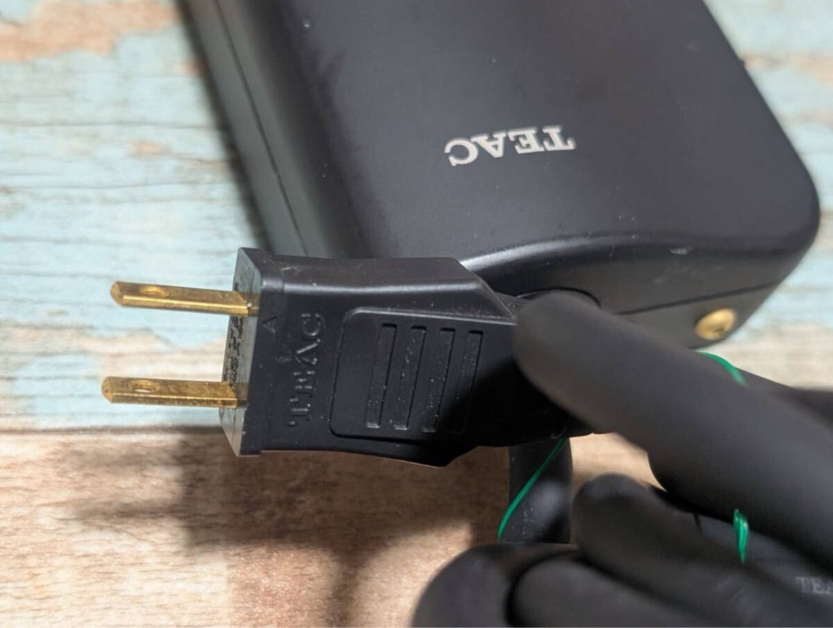 TEAC AC Power Distributor AV-P909P ティアック パワーディストリビューター 電源タップ Hi-Fi LINE NOISE FILTER 音質向上アクセサリー _画像5