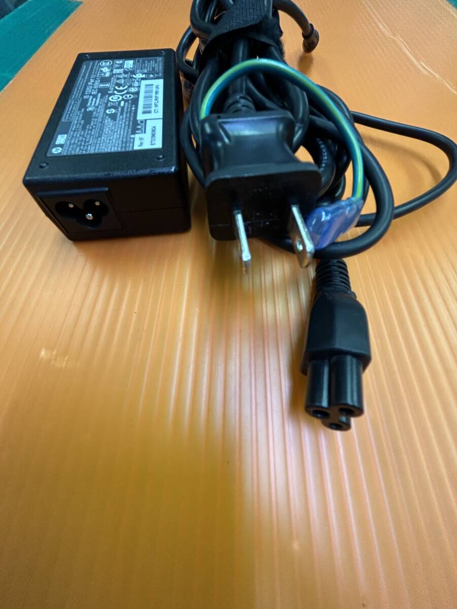 hp оригинальный AC адаптер 65W TPC-LA58 (PA-1650-39HC) 19.5V 3.33A наружный диаметр 7.4 внутренний диаметр 5 (55