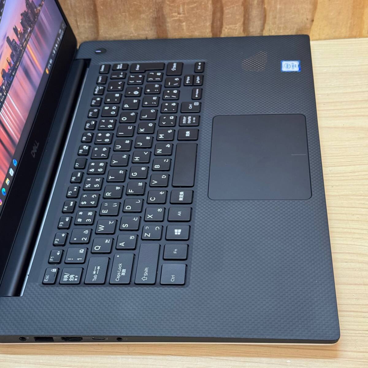 Precision 5540◆Core i7-9850H◆SSD256GB◆メモリ16GB◆NVIDIA T1000◆Full HD_画像2