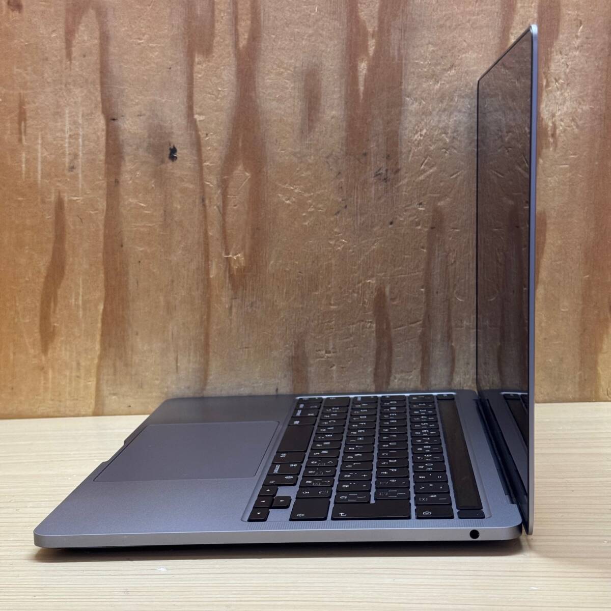 Macbook Pro A2338 2020◆Apple M1チップ◆メモリ16GB◆SSD1TB◆タッチバー◆macOS Tahoe_画像8