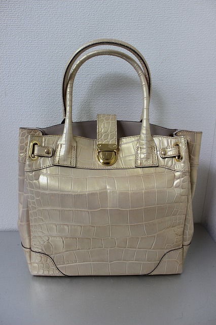 [D03910]　中古　レディースバッグ　THE Grand Hotel WATER FALL　ゴールド_画像1