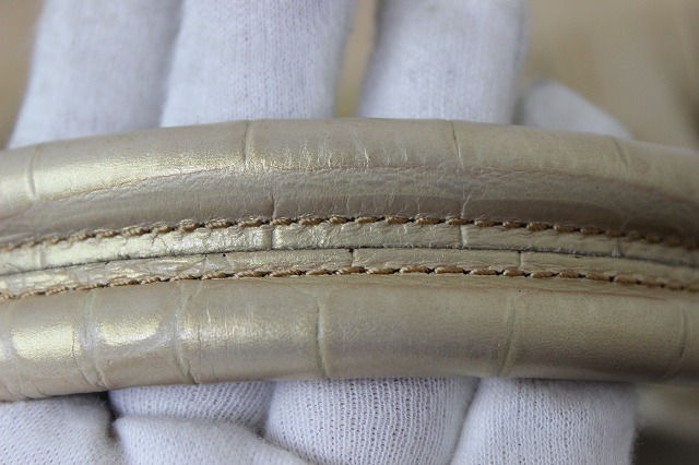 [D03910]　中古　レディースバッグ　THE Grand Hotel WATER FALL　ゴールド_画像7