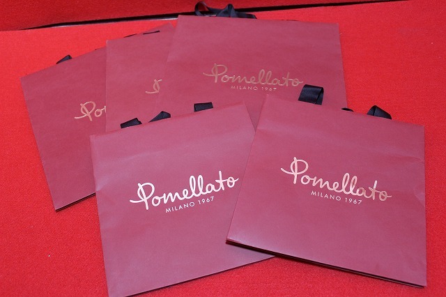 [D04089]　Pomellato　ポメラート　ショッピングバッグ　紙袋　サイズ違いまとめ5枚_画像1