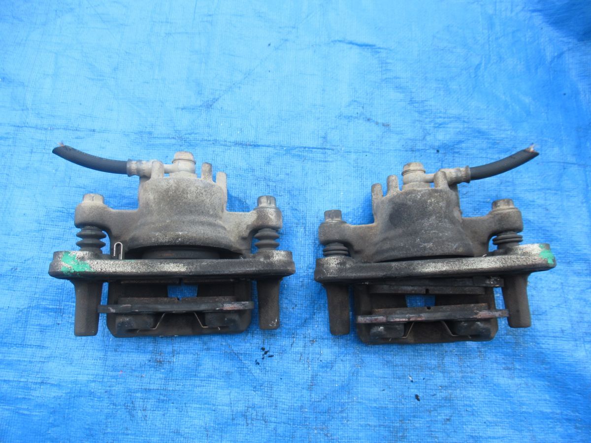 11-2-8 ミニキャブ U61T U62T フロントブレーキキャリパー 左右 // U61V U62V_画像4