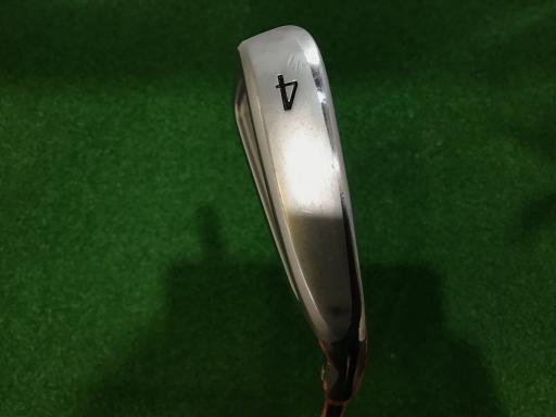 ナイキ VICTORY RED FORGED SPLIT CAVITY #4 単品アイアン LI フレックスS_画像1