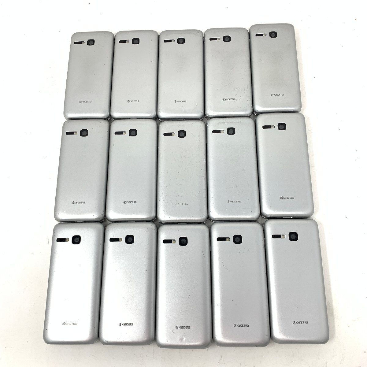 ◆ガラケー 15台セット◆京セラ/DIGNO ケータイ3 902KC/8GB/Silver/28183_画像3