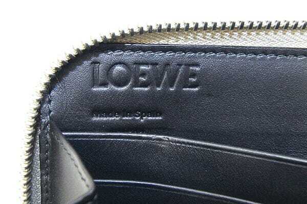 ロエベ ラウンドファスナー長財布 リネン ジャイアント ジップ アラウンド 101.79.l41 ライトグレー系 レザー 中古_画像4