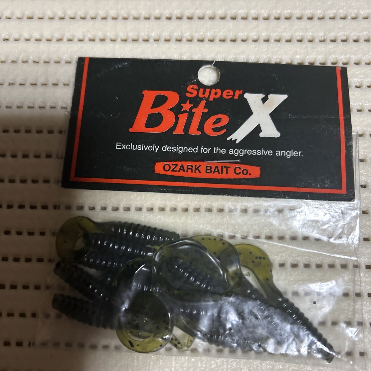 スーパーベイトX グラブ　ウォーターメロンペッパー_画像1