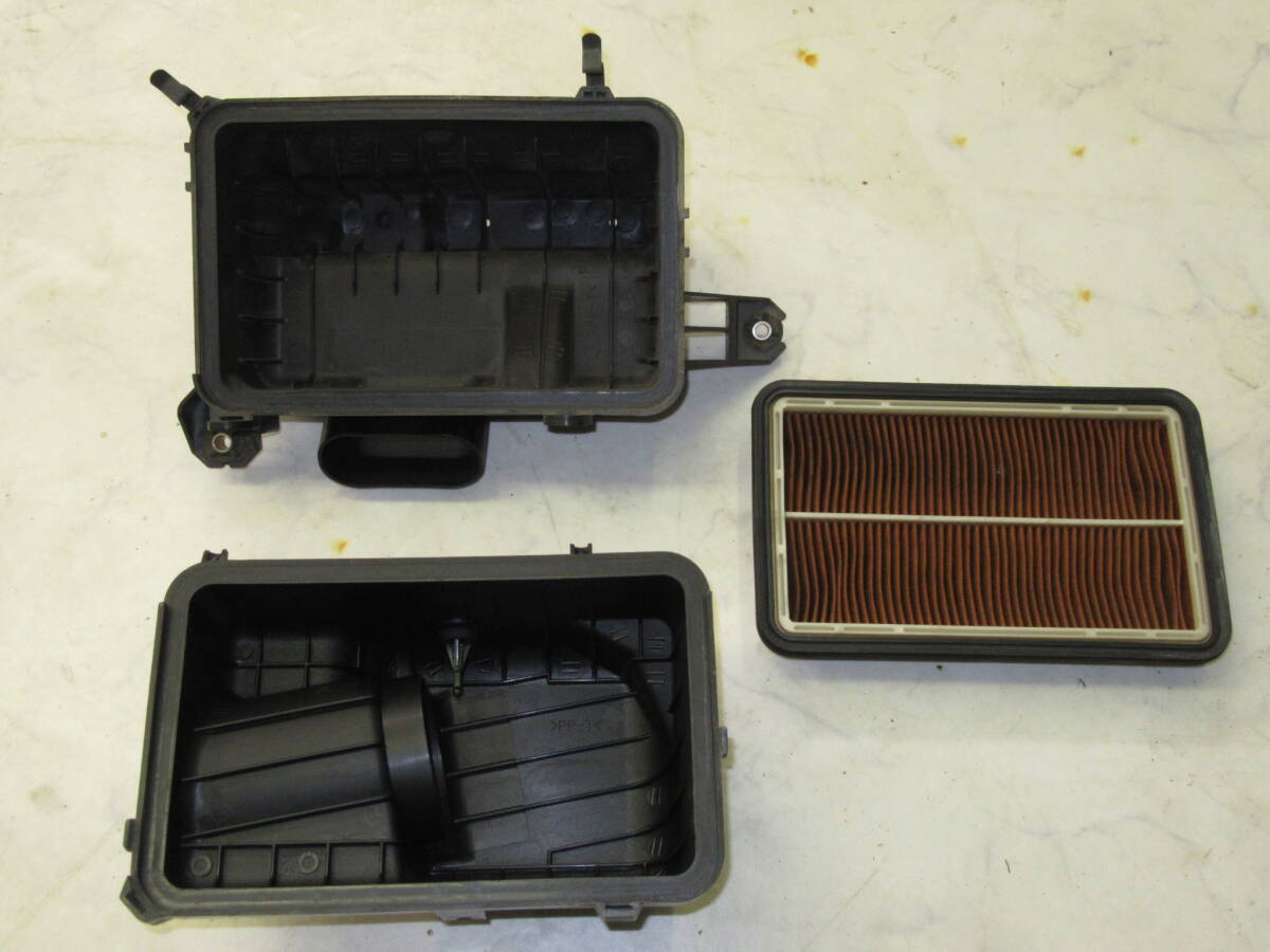 全国送料無料！NB8Cロードスター純正エアクリーナー(インテークパイプ付き)中古品 BP-VE BP5C 13 331/BP4W 13 200 目立つ傷等無し！_画像5