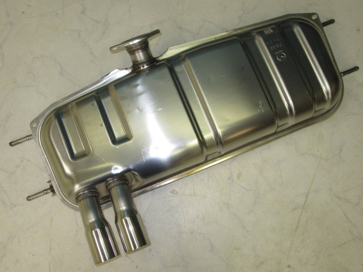 マツダ ND5RC ロードスター純正マフラー リアピースのみ中古品 ND系 P54B 目立つ傷や見た目の破損無し!このまま使用可!直接引き取り可!_画像2