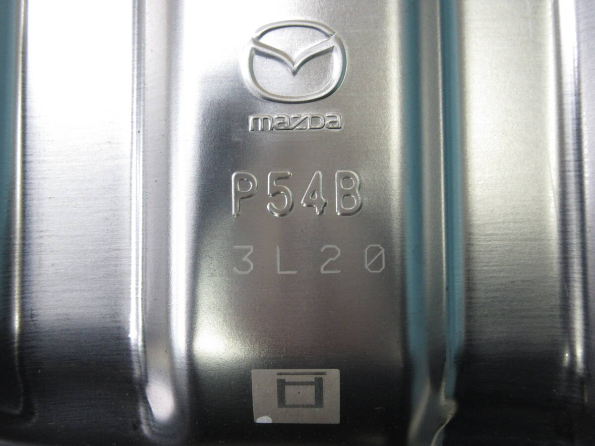 マツダ ND5RC ロードスター純正マフラー リアピースのみ中古品 ND系 P54B 目立つ傷や見た目の破損無し!このまま使用可!直接引き取り可!_画像10