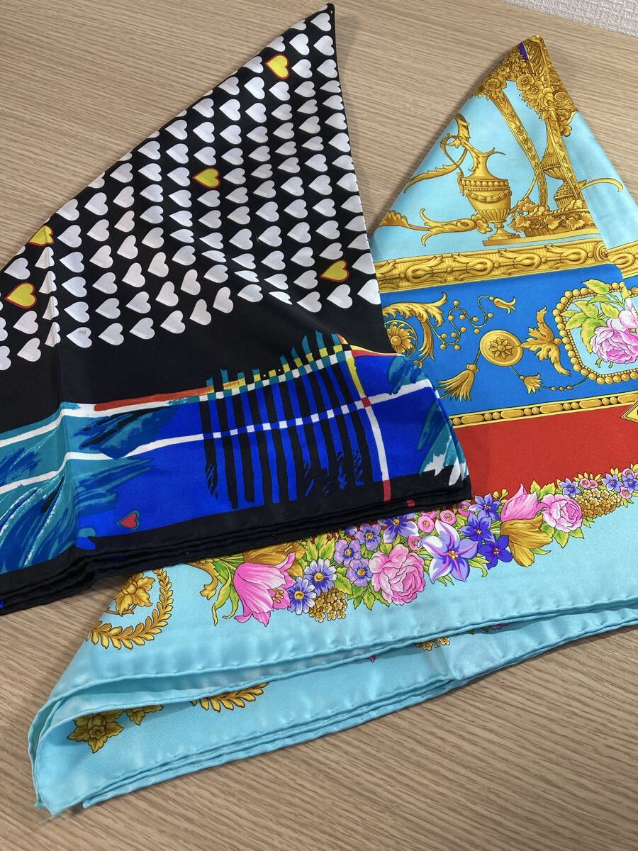 11-42 GIANNI VERSACE ジャンニ ヴェルサーチ スカーフ ストール ファッション小物 ブランド おまとめ セット 服飾小物_画像3