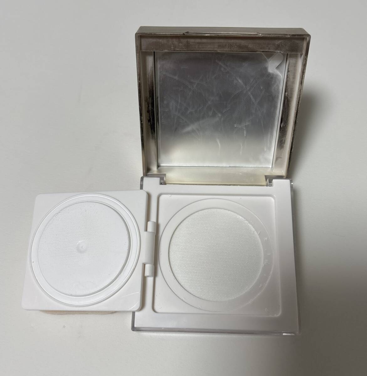 PERFECT DIARY (パーフェクトダイアリー) トランスルーシェントブルーリング ルースパウダー フェイスパウダー 7g (#01 クリア)_画像4