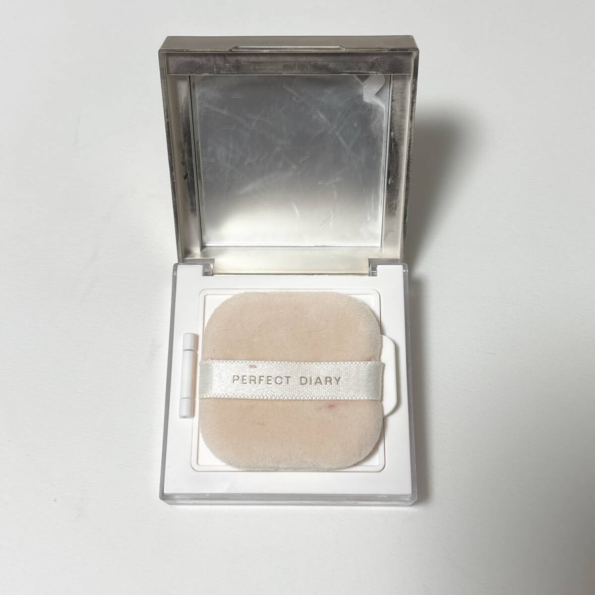 PERFECT DIARY (パーフェクトダイアリー) トランスルーシェントブルーリング ルースパウダー フェイスパウダー 7g (#01 クリア)_画像3