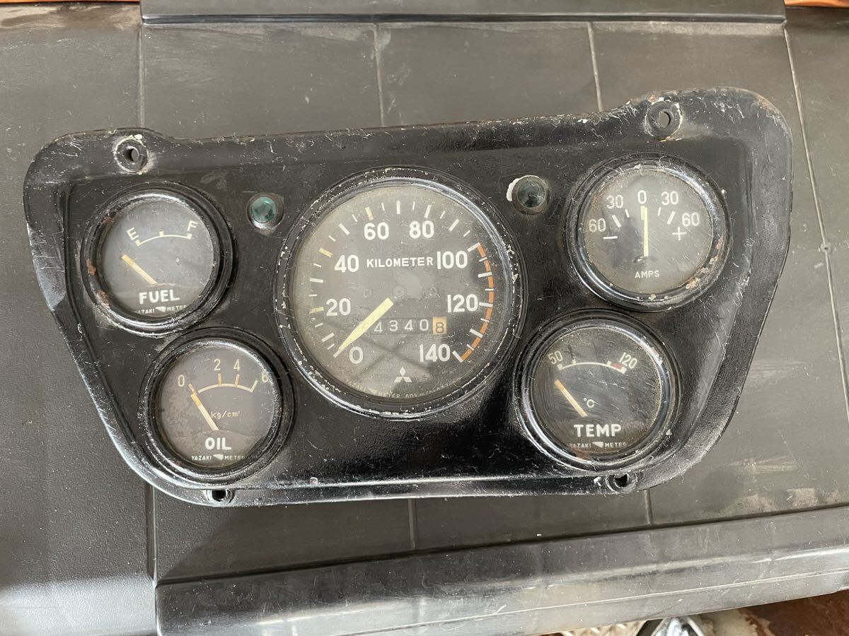 三菱ジープ　三菱Jeep 純正メーター　J53 J54 J55 スピードメーター　電圧計　油圧計　燃料計　水温計_画像1