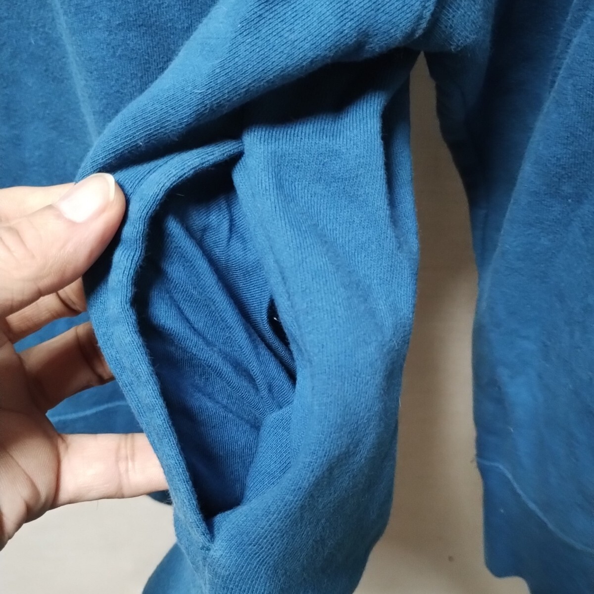 全国送料無料 ユニクロ UT X マインクラフト 子供服キッズ男の子 くすみカラープルオーバーパーカー 140_画像7