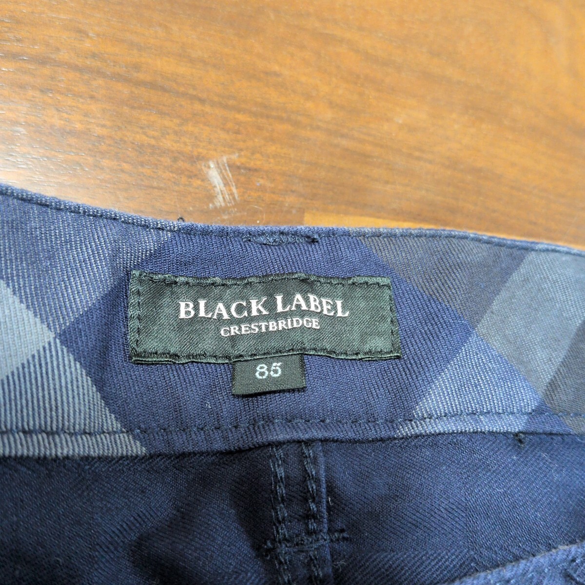 【極美品】CRESTBRIDGE BLACKLABE クレストブリッジブラックレーベル ストレッチデニム　シャドーチェック柄仕様 サイズ85（LＬ）ネイビー_画像6