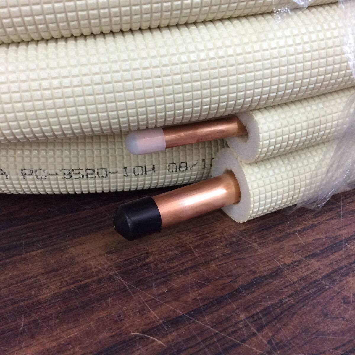 ◎【WH-9400】未使用 箱なし INABA 因幡電工 ペアコイル PC-3520-10H 3分5分 20m 配管 被覆冷媒配管 冷媒管 エアコン【佐川送料着払い】_画像2