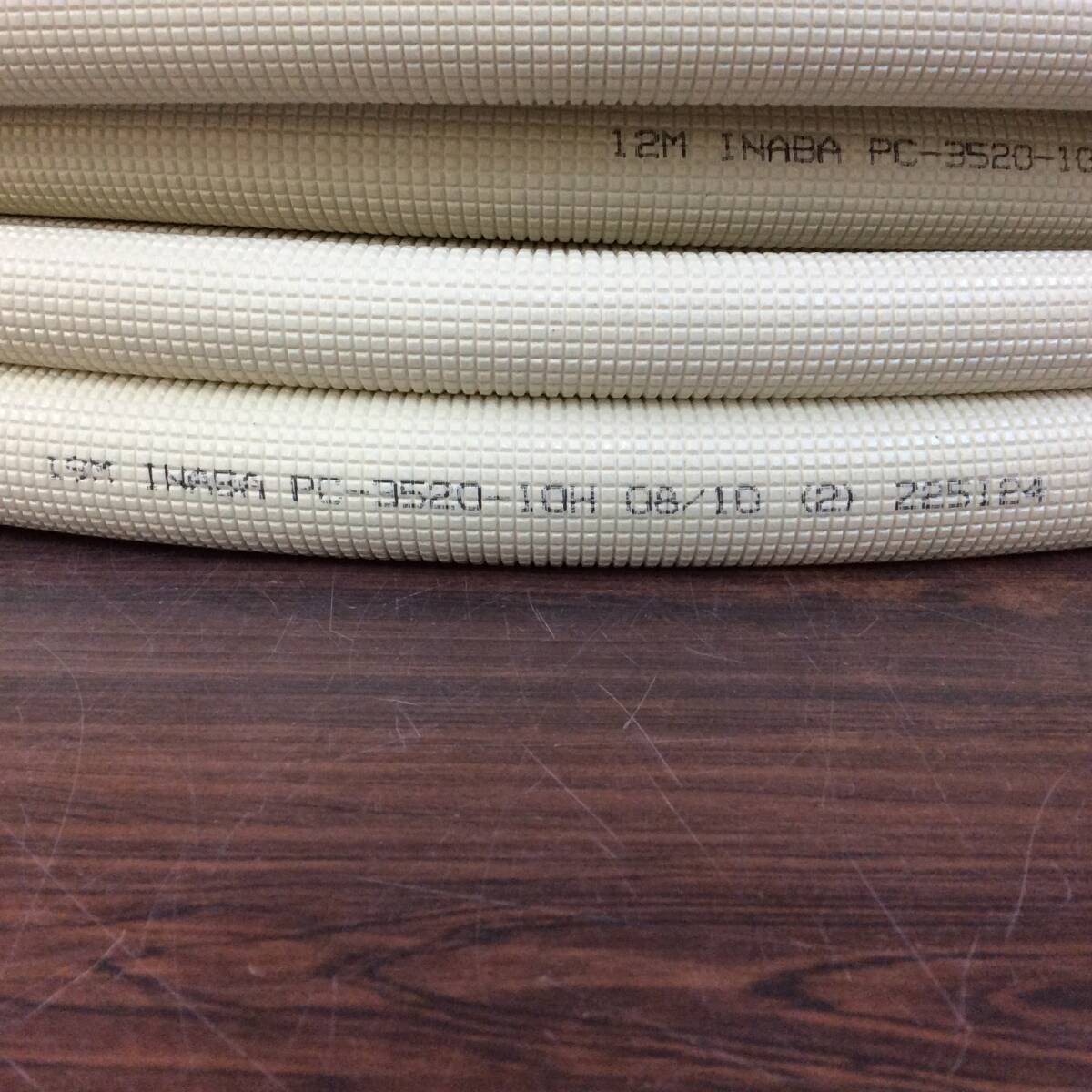 ◎【WH-9400】未使用 箱なし INABA 因幡電工 ペアコイル PC-3520-10H 3分5分 20m 配管 被覆冷媒配管 冷媒管 エアコン【佐川送料着払い】_画像3