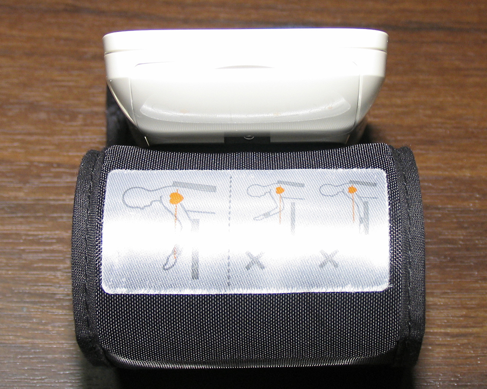 オムロン　HEM-6183　手首式血圧計_画像3