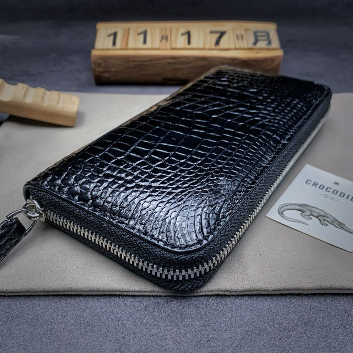 貴重定番色【センター一枚革】 クロコダイル ワニ革 長財布 ラウンドファスナー 本物保証 肚革使用 小銭入れあり ビジネス財布 実物写真_画像2