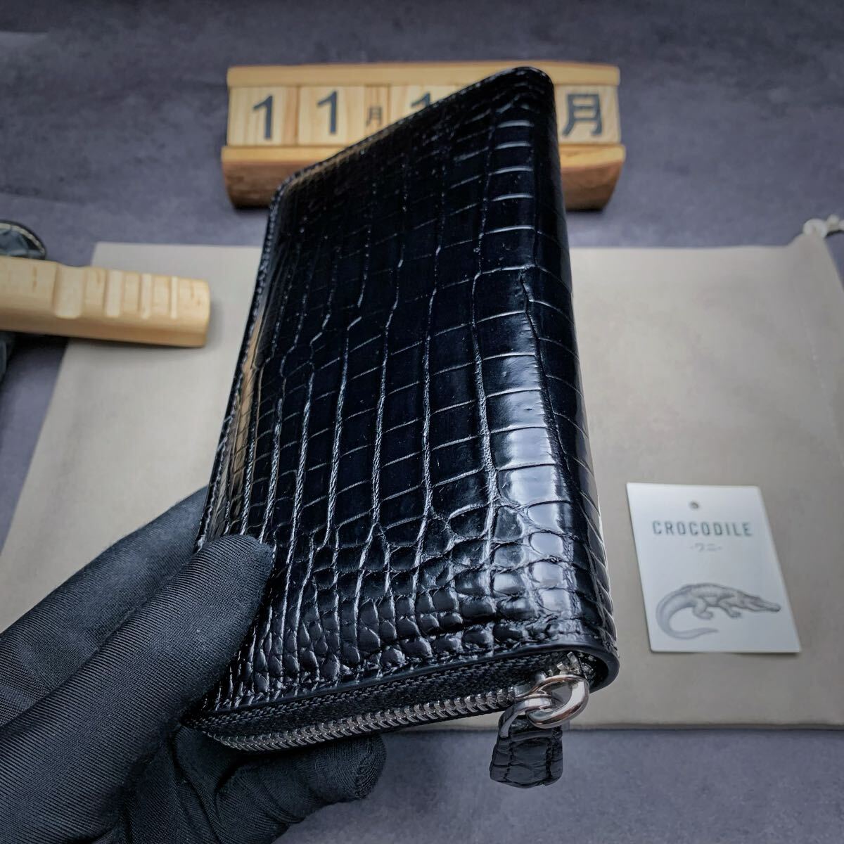 貴重定番色【センター一枚革】 クロコダイル ワニ革 長財布 ラウンドファスナー 本物保証 肚革使用 小銭入れあり ビジネス財布 実物写真_画像6