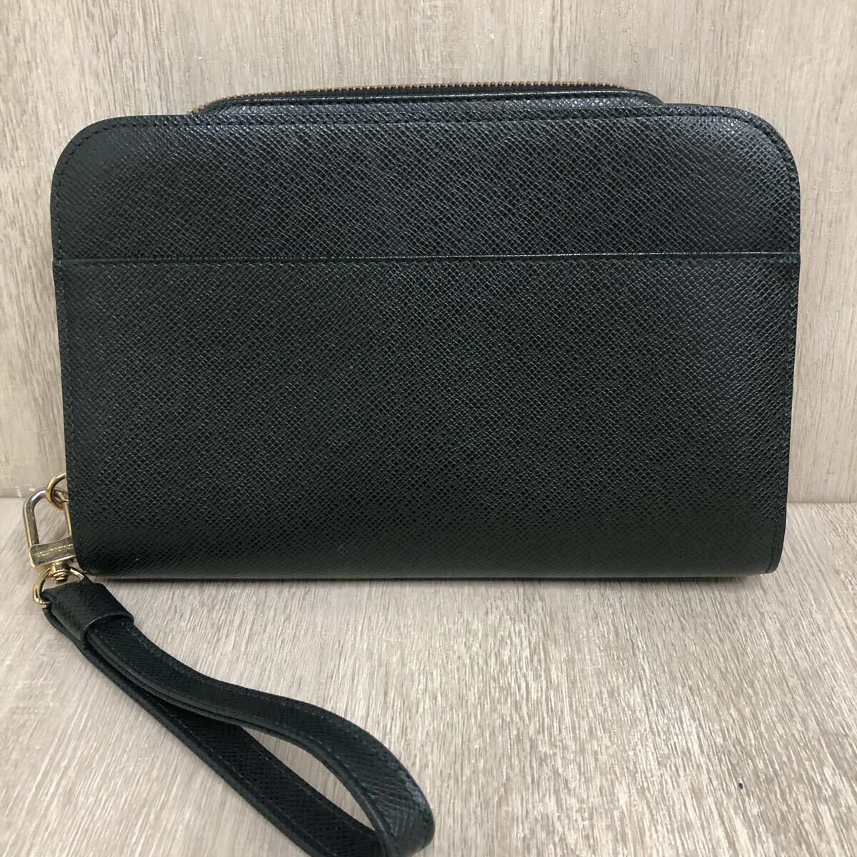【LOUIS VUITTON】ルイヴィトン★セカンドバッグ グリーン M30184 タイガ バイカル クラッチバッグ レザー エセピア 緑 深緑 11_画像3