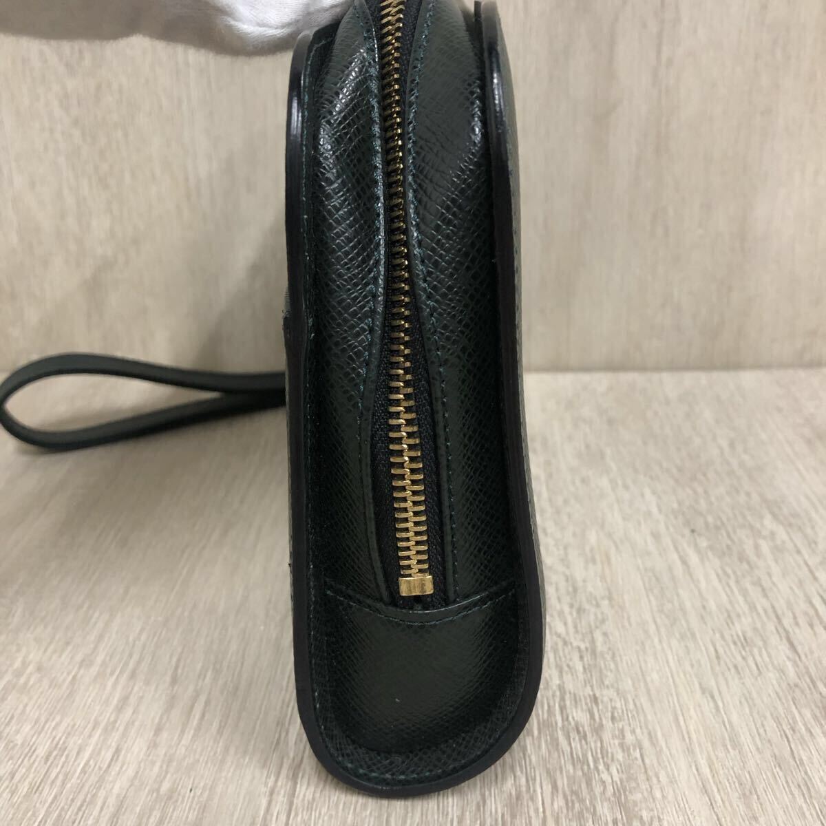 【LOUIS VUITTON】ルイヴィトン★セカンドバッグ グリーン M30184 タイガ バイカル クラッチバッグ レザー エセピア 緑 深緑 11_画像4