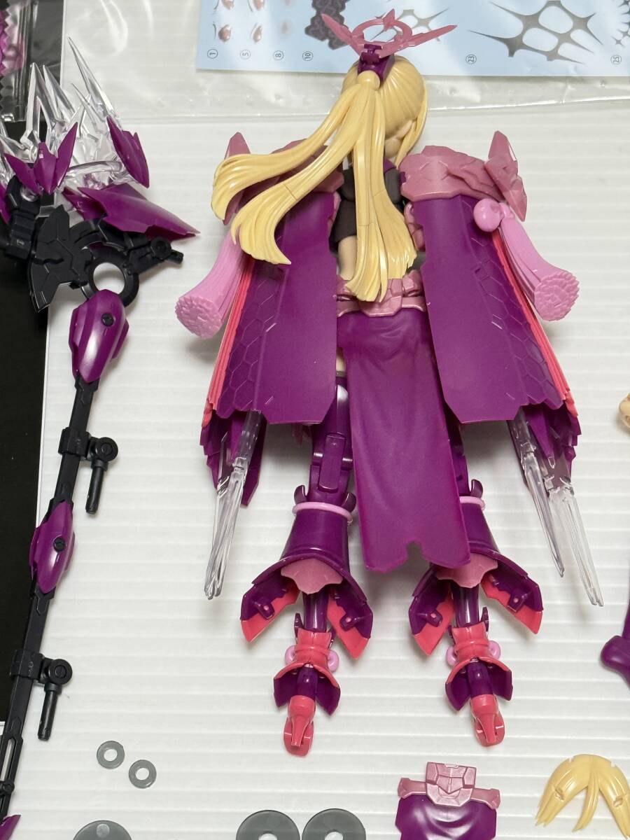 メガミデバイス　皇巫 アマテラス 日蝕　コトブキヤ　美少女プラモデル　美プラ　ジャンク_画像4