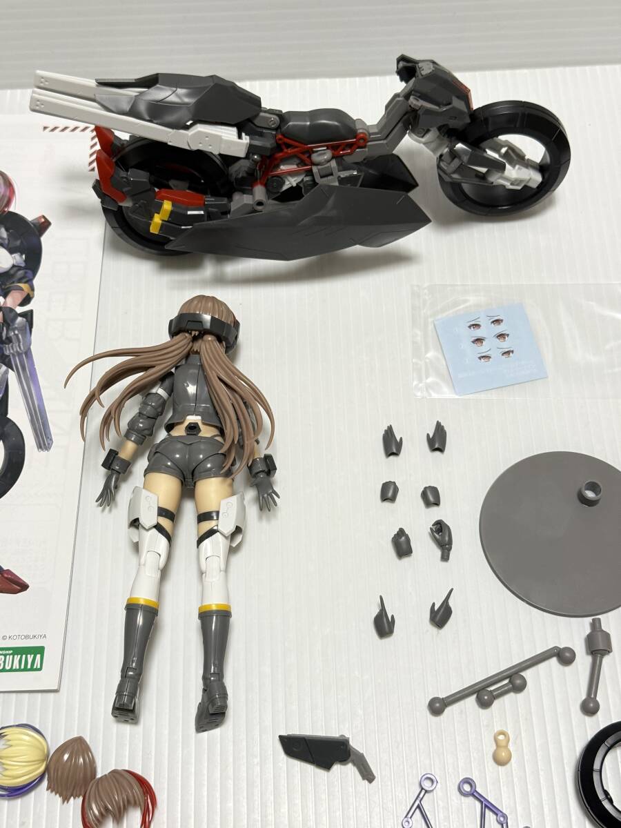 フレームアームズ・ガール ウィルバーナイン コトブキヤ 美少女プラモデル 美プラ ジャンク_画像3